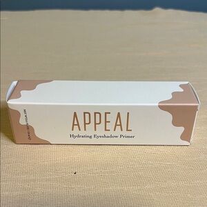 Appeal Hydrating Eyeshadow Primer - Creamy Beige